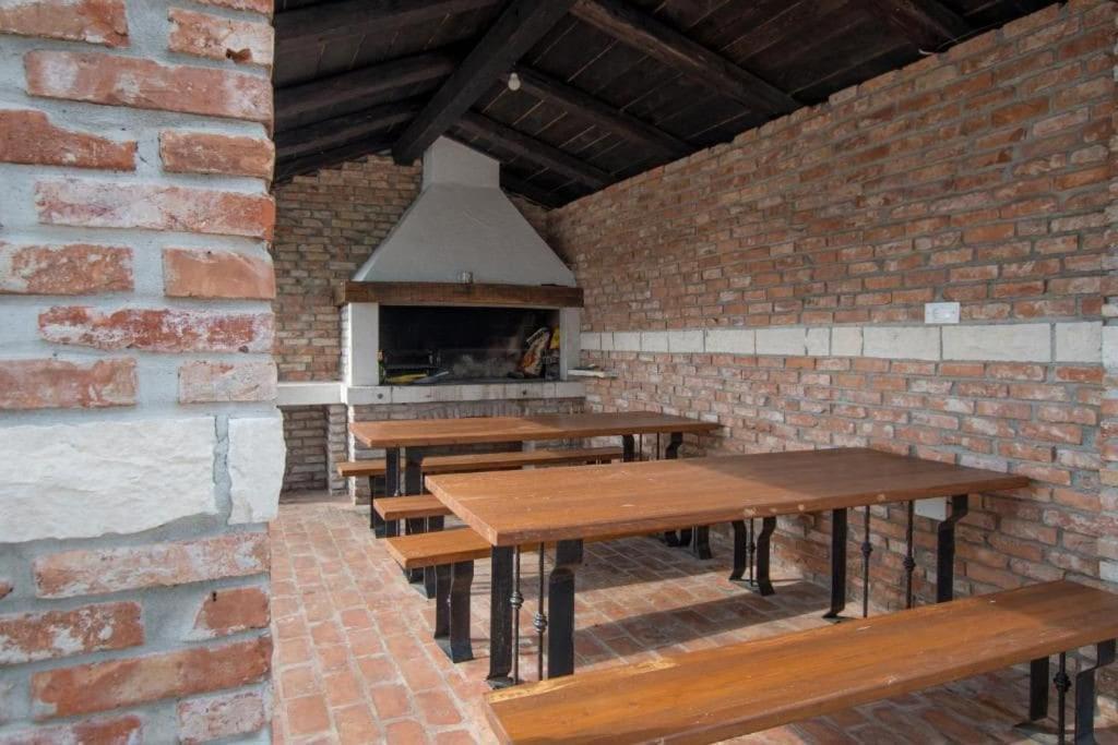 Apartman Rocky Petrovija Luaran gambar